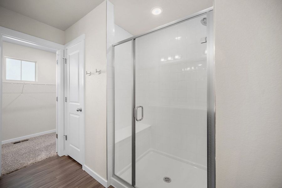 Spacious, unfurnished interior of a new home in Ridge at Lorson Ranch, Colorado Springs (Image 35).