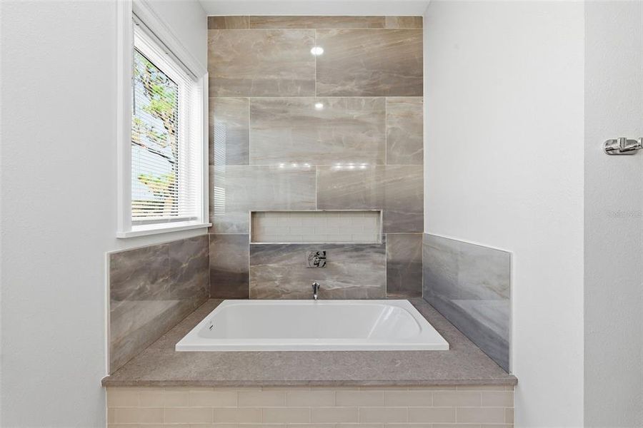 Furnished interior view inside a new home in , St. Petersburg (Image 15).