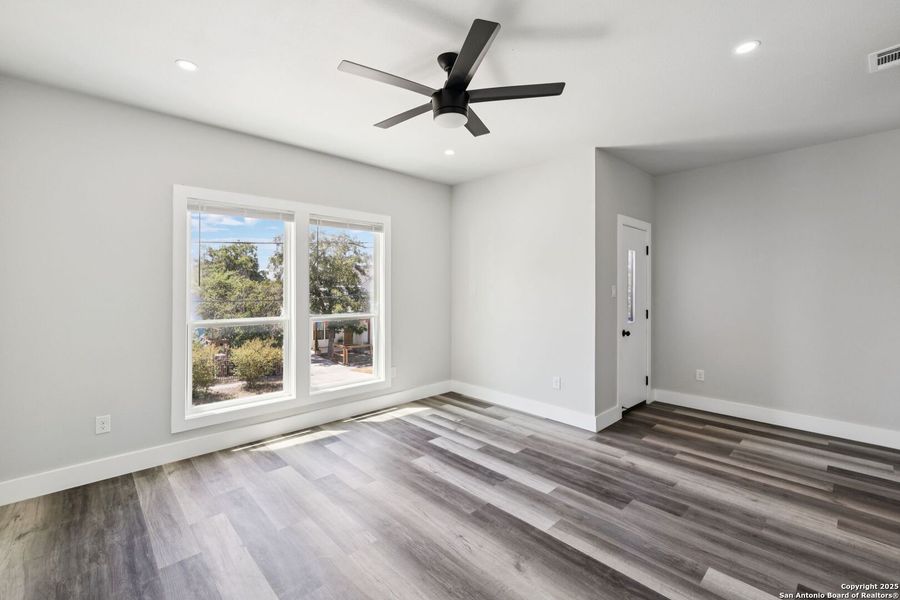 Spacious, unfurnished interior of a new home in , San Antonio (Image 19). Spacious, unfurnished interior of a new home in , San Antonio (Image 19).