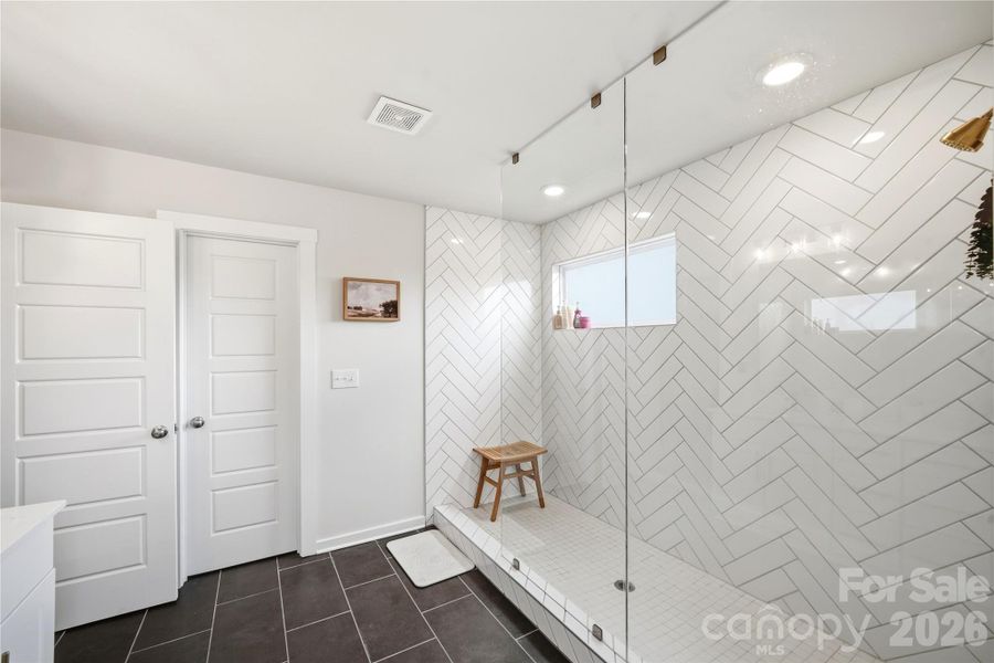Furnished interior view inside a new home in , Charlotte (Image 25).