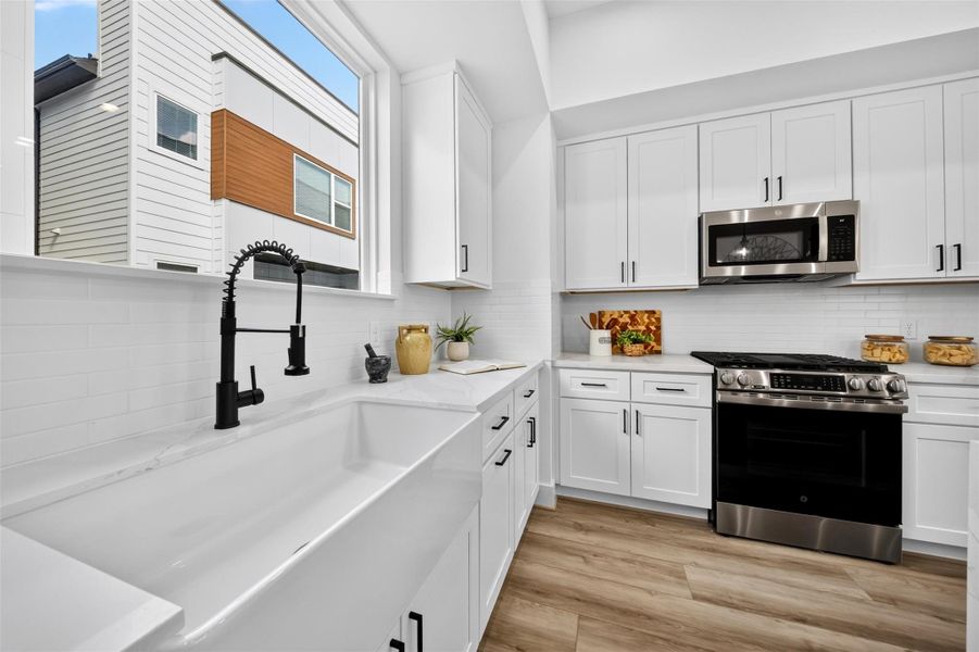 Furnished interior view inside a new home in , Houston (Image 14).
