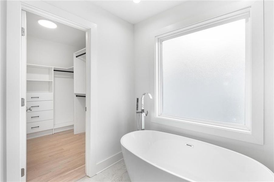 Image 48 of a home in .