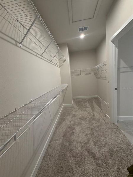 Spacious, unfurnished interior of a new home in Northridge Villas, Spring Hill (Image 15). Spacious, unfurnished interior of a new home in Northridge Villas, Spring Hill (Image 15).