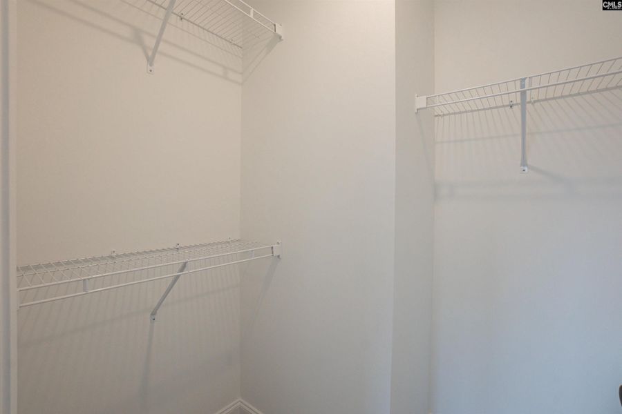 Spacious, unfurnished interior of a new home in Beach Forest, Sumter (Image 33).