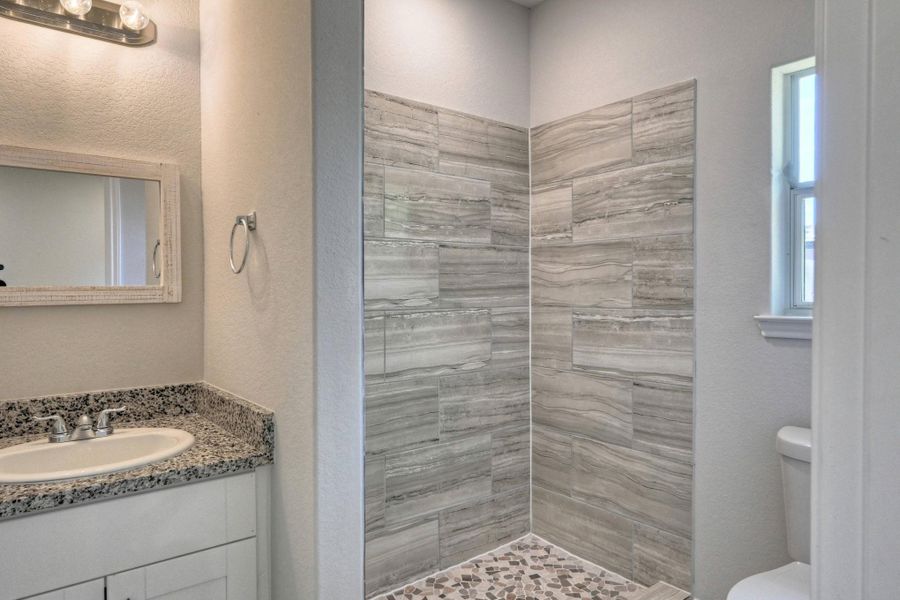 Image 30 of a home in .