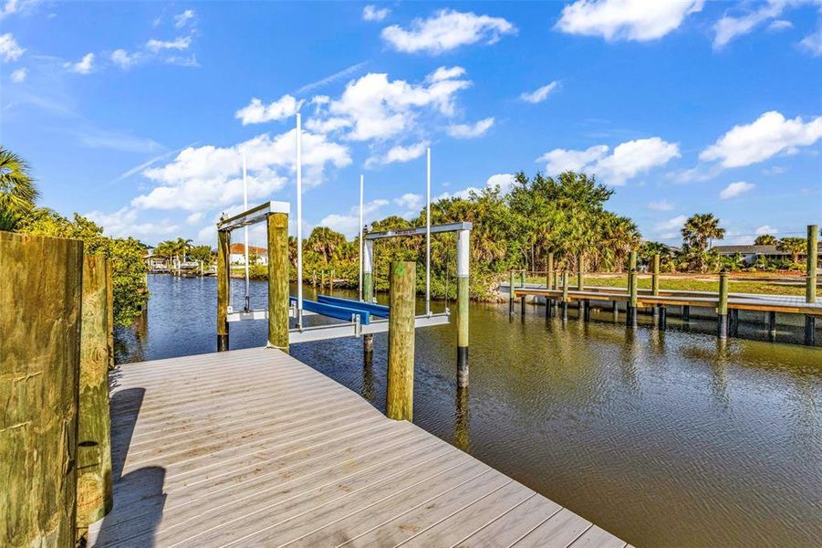 Community amenities in , Port Charlotte (Image 29). Community amenities in , Port Charlotte (Image 29).