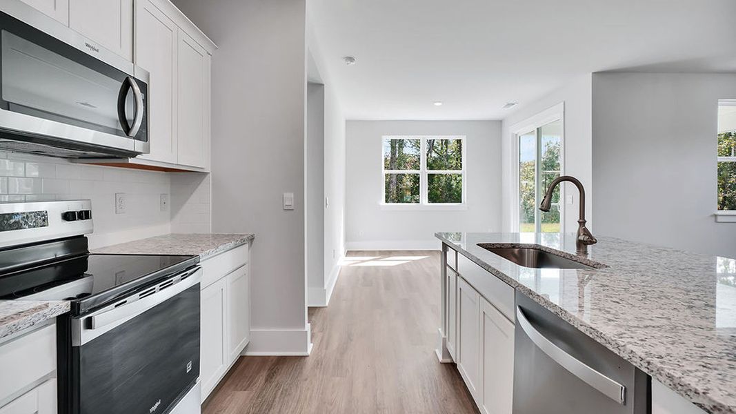 Furnished interior view inside a new home in Rolling Hills, Bolivia (Image 9).