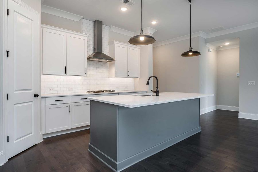 The Kittridge - Kitchen