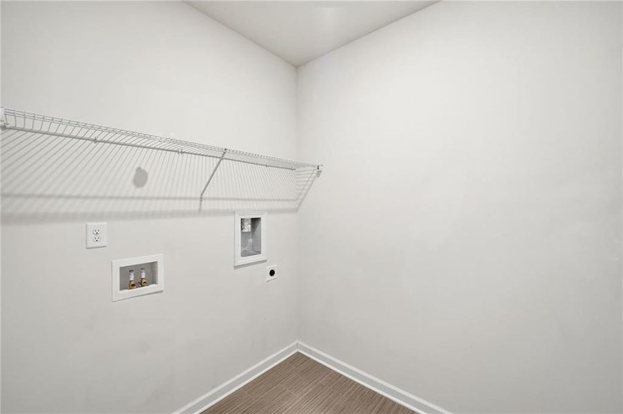 Spacious, unfurnished interior of a new home in , Cartersville (Image 35).