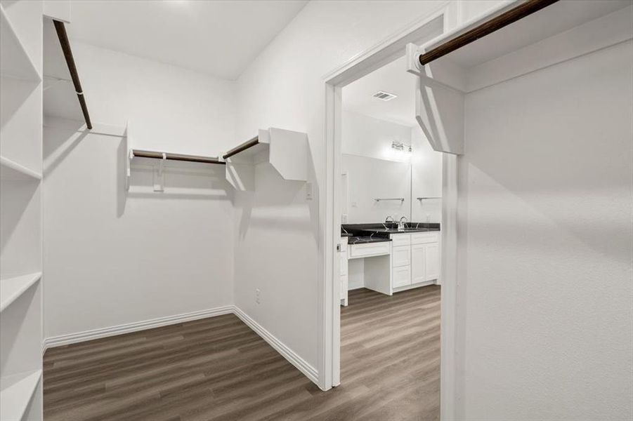 Image 28 of a home in . Image 28 of a home in .