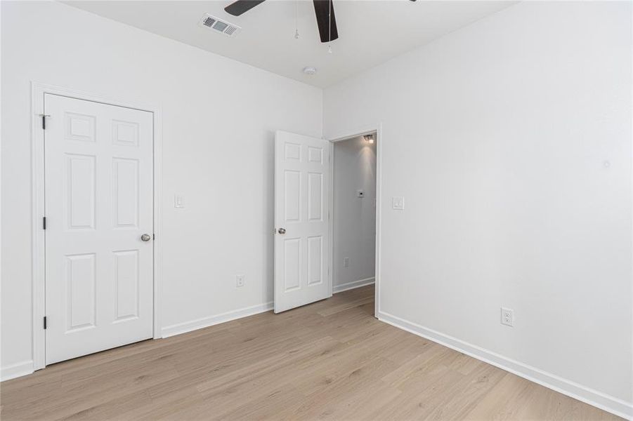 Spacious, unfurnished interior of a new home in , Winona (Image 18).