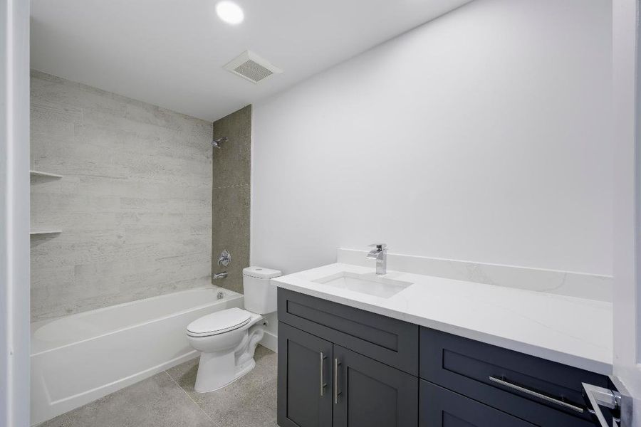 1510 W 20th St Riviera Beach-print-011-0