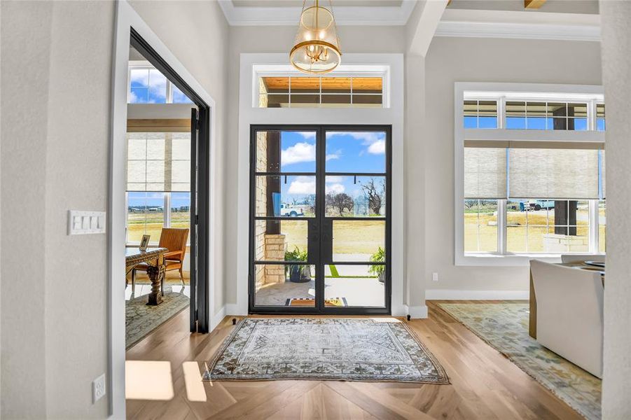 Spacious, unfurnished interior of a new home in , Aledo (Image 20).