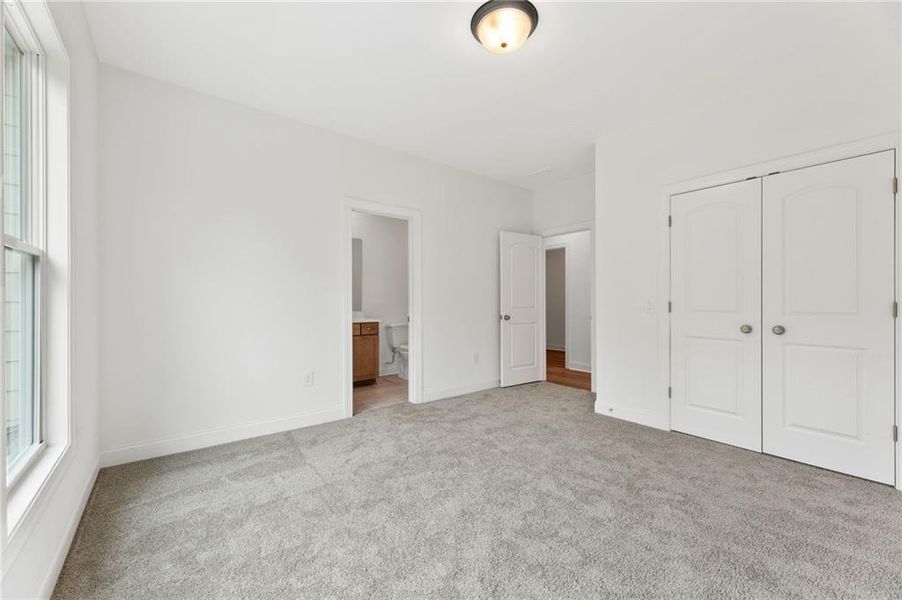 Spacious, unfurnished interior of a new home in Ashbury Commons, Powder Springs (Image 38). Spacious, unfurnished interior of a new home in Ashbury Commons, Powder Springs (Image 38).