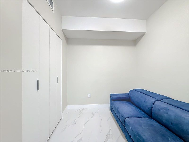 Image 57 of a home in .