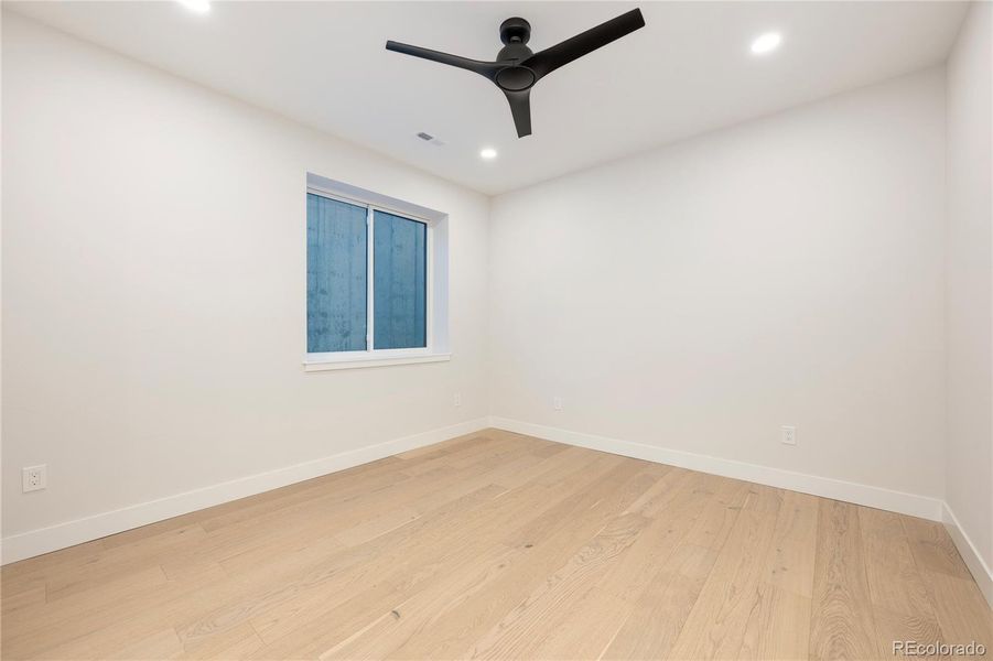 Spacious, unfurnished interior of a new home in , Winter Park (Image 26).