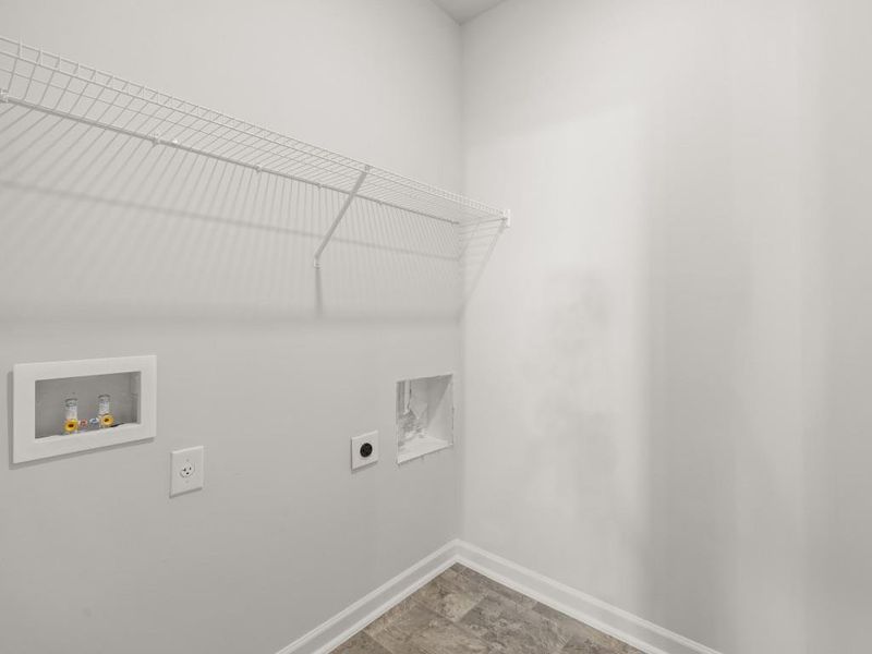 Spacious, unfurnished interior of a new home in Northwoods at Mirror Lake, Villa Rica (Image 17).