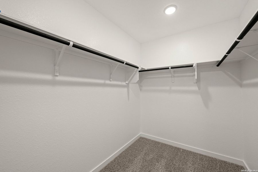 Spacious, unfurnished interior of a new home in Arroyo Ranch, Seguin (Image 15). Spacious, unfurnished interior of a new home in Arroyo Ranch, Seguin (Image 15).