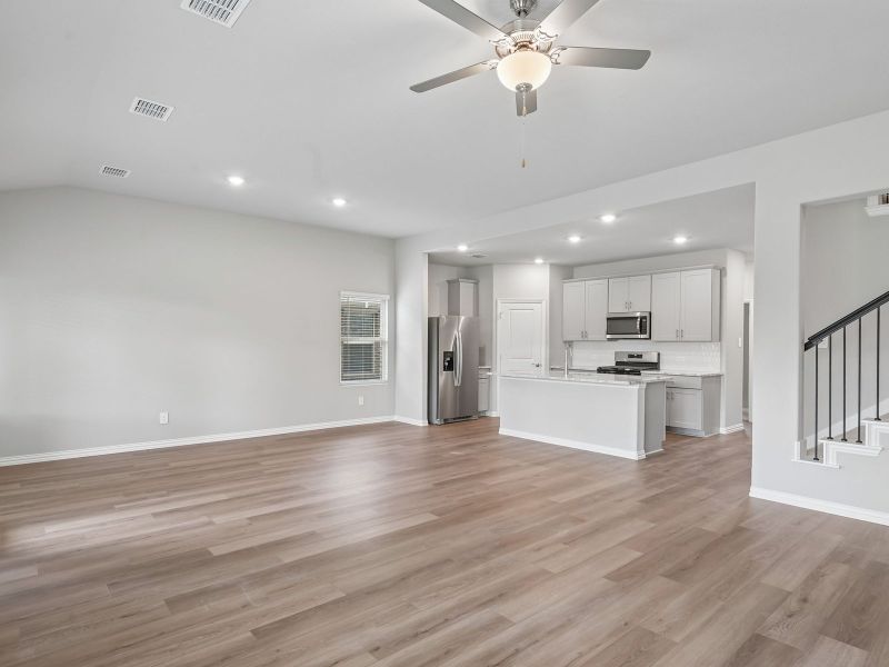 Spacious, unfurnished interior of a new home in Parks at Foster Crossing - Signature Series, Anna (Image 13). Spacious, unfurnished interior of a new home in Parks at Foster Crossing - Signature Series, Anna (Image 13).