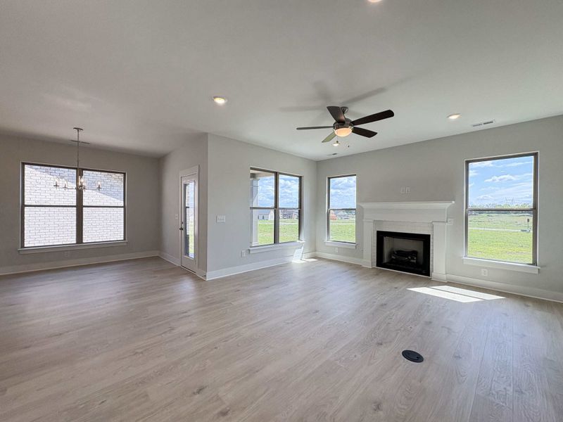 Spacious, unfurnished interior of a new home in The Paddock Courtyard, Bungalow, & Villa Homes, Gallatin (Image 5).