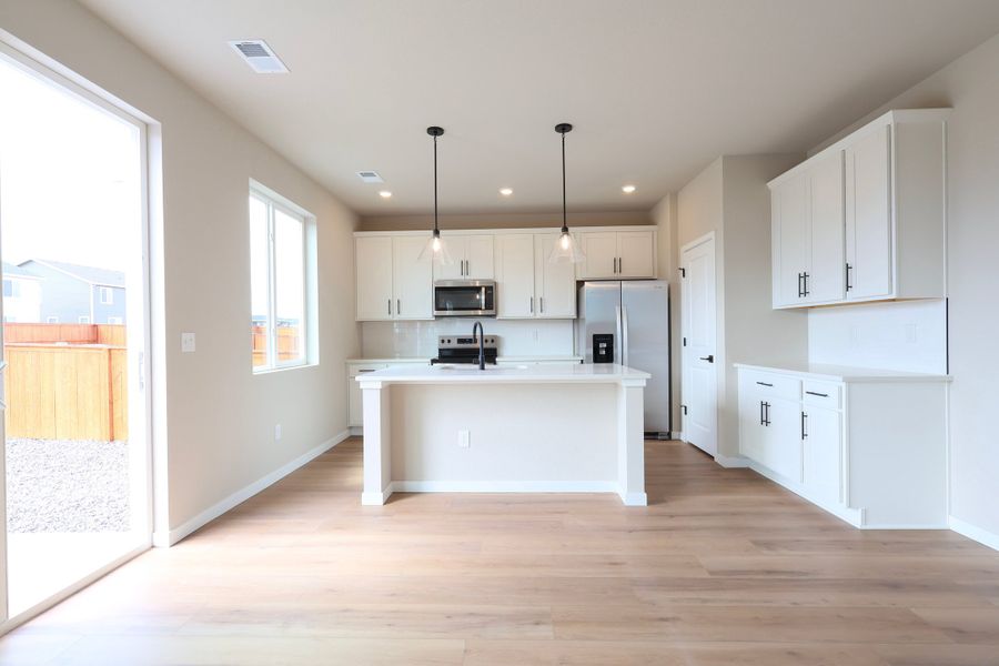 4br New Home in Strasburg, CO. - Slide 9 4br New Home in Strasburg, CO. - Slide 9