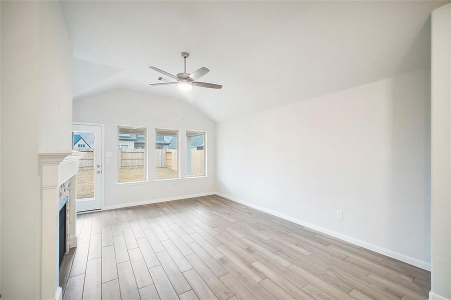 Image 18 of a home in Arabella on the Prairie: Premier Collection. Image 18 of a home in Arabella on the Prairie: Premier Collection.