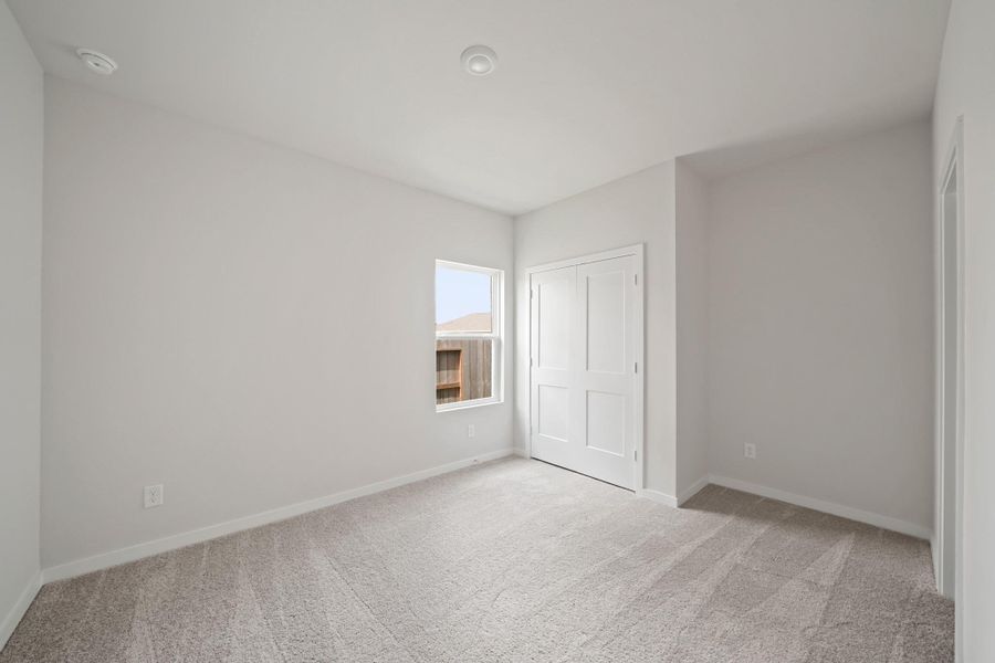 Spacious, unfurnished interior of a new home in Sunterra, Katy (Image 11). Spacious, unfurnished interior of a new home in Sunterra, Katy (Image 11).