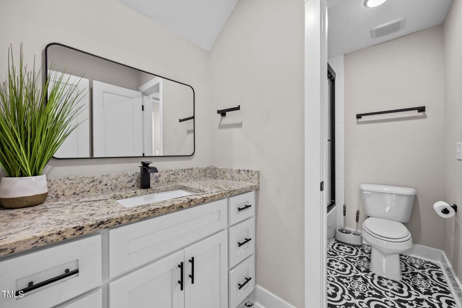 37-web-or-mls-IMG_5914 37-web-or-mls-IMG_5914