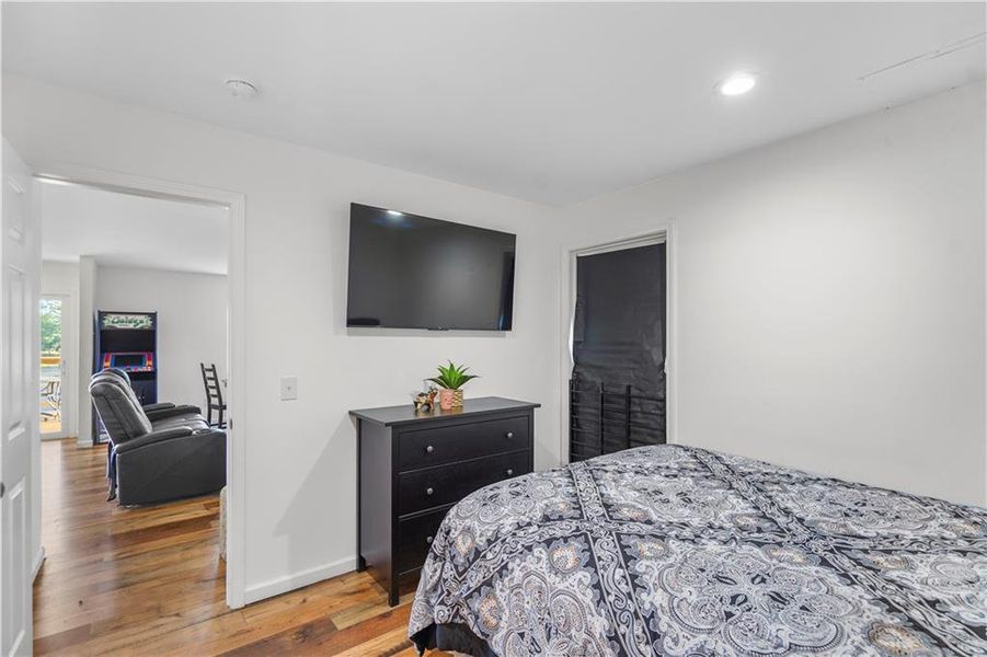 Furnished interior view inside a new home in , Jackson (Image 29).