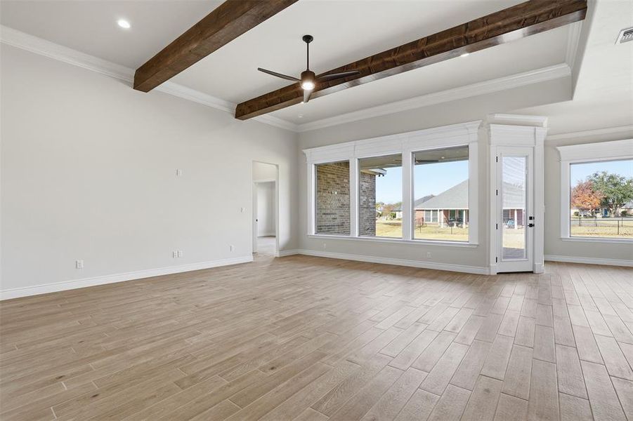 Spacious, unfurnished interior of a new home in , Granbury (Image 22).