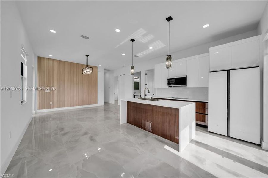 Furnished interior view inside a new home in , Lehigh Acres (Image 5).