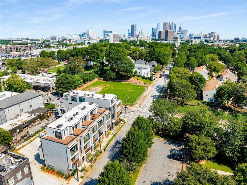 Image 25 of a home in Ten 5 Summerhill. Image 25 of a home in Ten 5 Summerhill.
