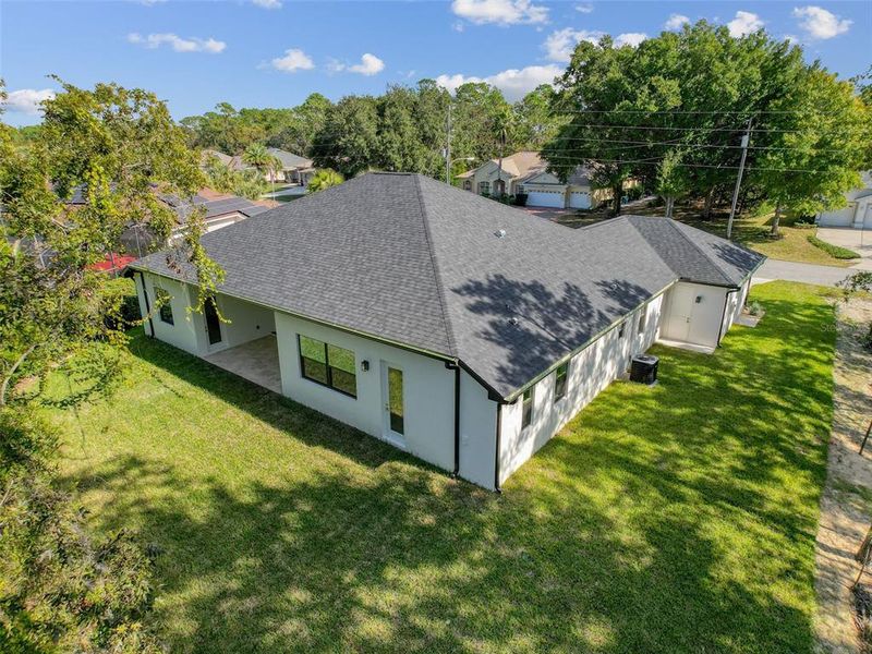 Exterior details and patio area of a home in , Homosassa (Image 4). Exterior details and patio area of a home in , Homosassa (Image 4).