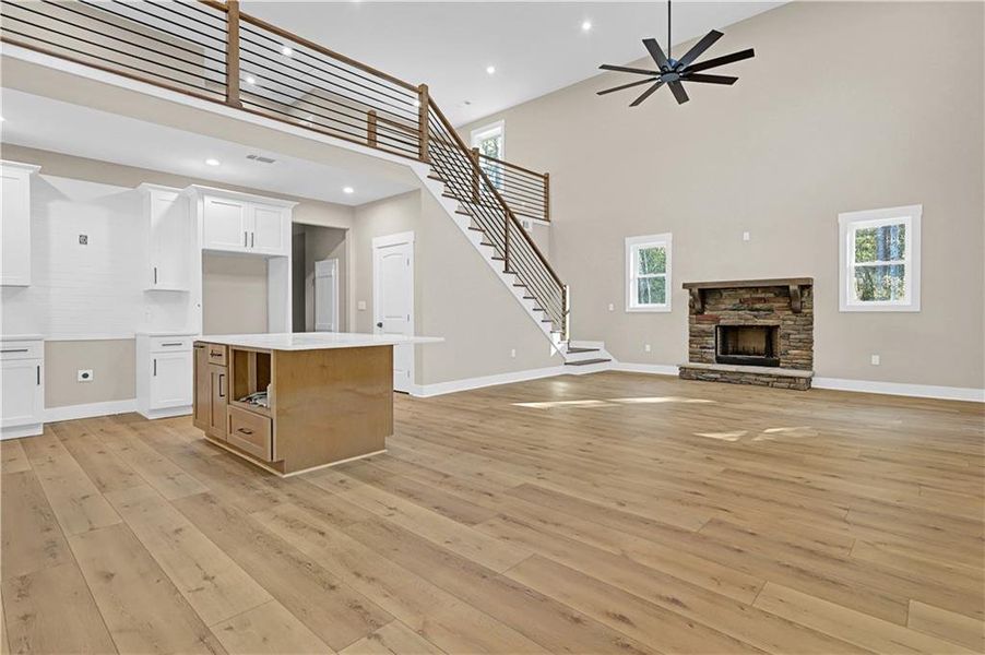 Spacious, unfurnished interior of a new home in , Barnesville (Image 14).