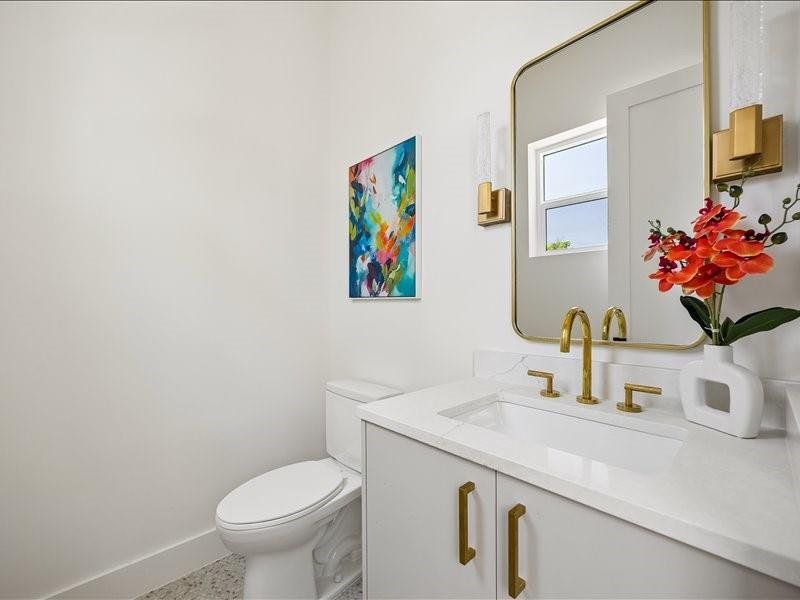 Furnished interior view inside a new home in , Houston (Image 11).
