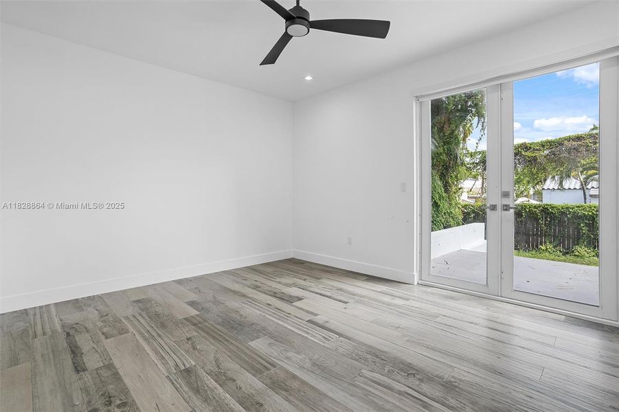 Spacious, unfurnished interior of a new home in , Miami (Image 25).