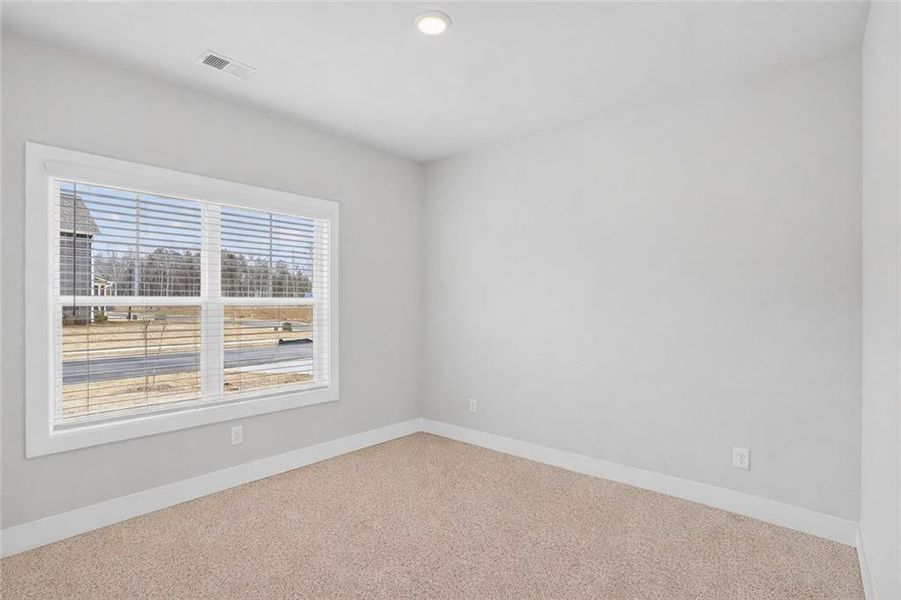 Spacious, unfurnished interior of a new home in , Villa Rica (Image 13).