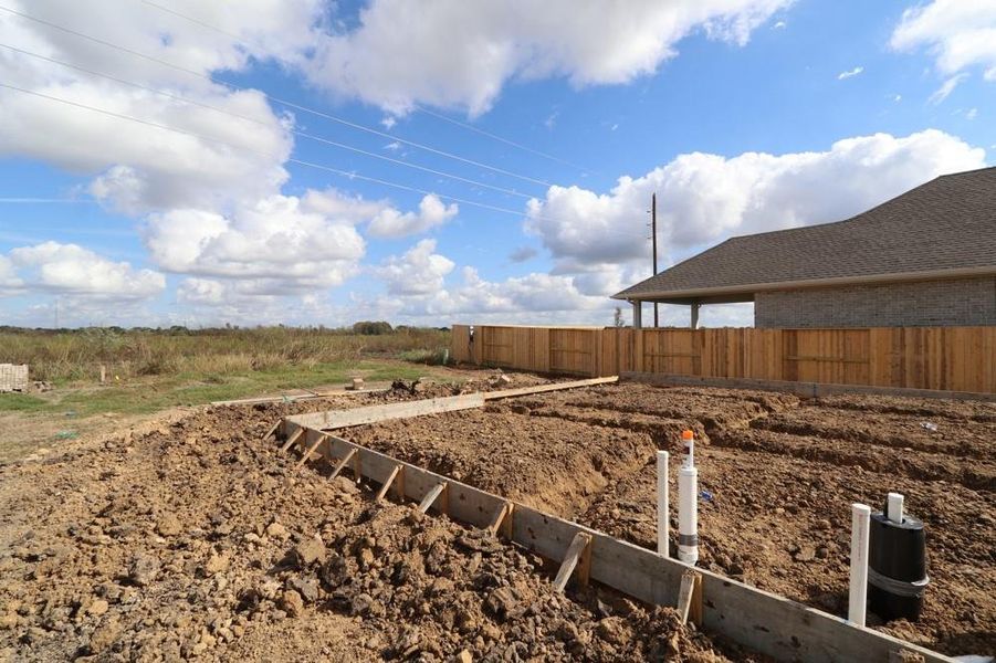 Every foundation at DWH is engineered and it’s inspected three times! We do not do “batch” testing. Rest easy knowing your foundation comes with a 10 year warranty. Every foundation at DWH is engineered and it’s inspected three times! We do not do “batch” testing. Rest easy knowing your foundation comes with a 10 year warranty.