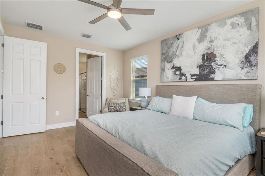 Furnished interior view inside a new home in , Punta Gorda (Image 31).