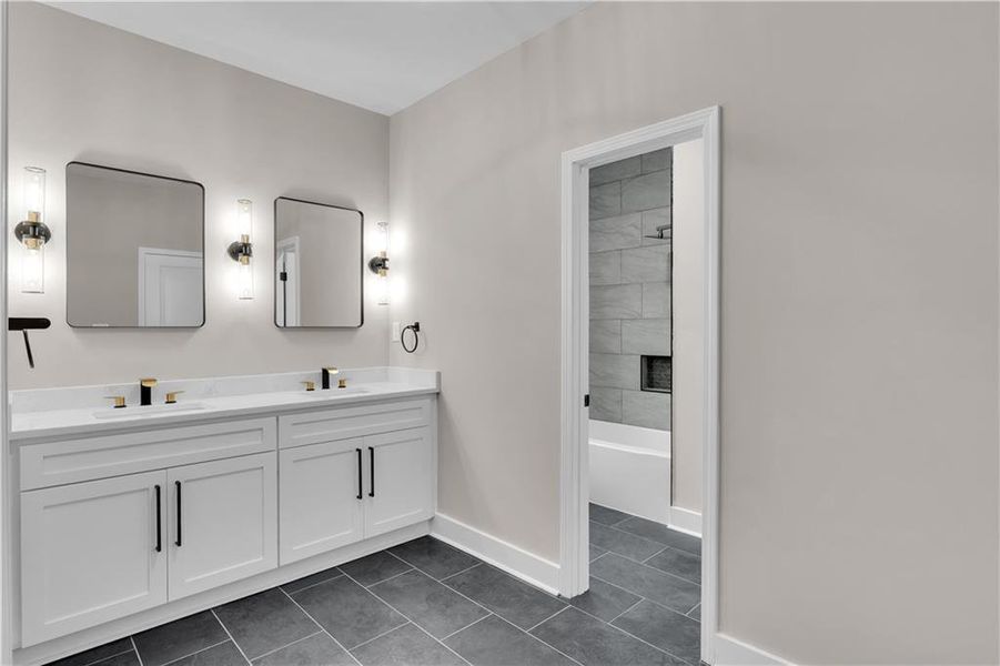 Furnished interior view inside a new home in , Atlanta (Image 17).