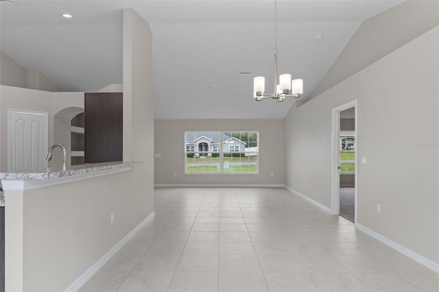Spacious, unfurnished interior of a new home in , Weeki Wachee (Image 26).