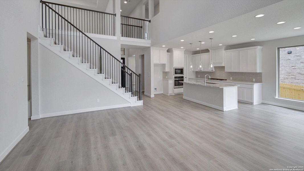 Image 37 of a home in Stevens Ranch 55'.