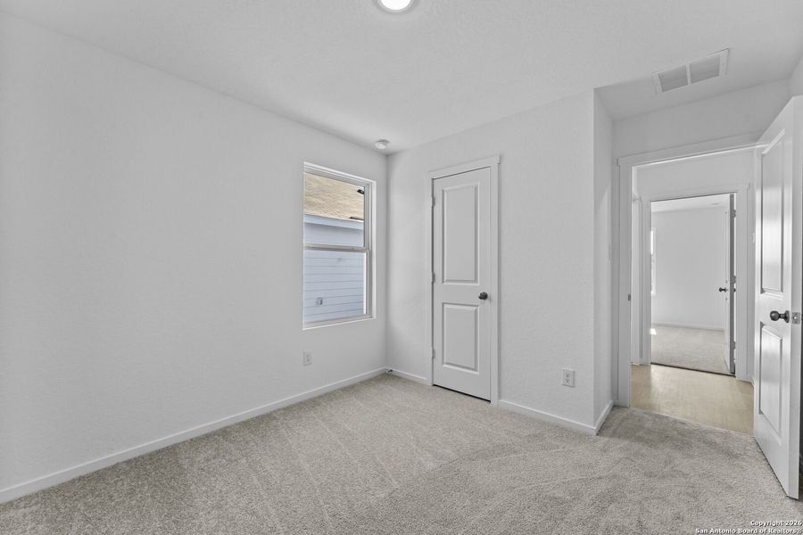 Spacious, unfurnished interior of a new home in Friendship Oaks: Watermill Collection, Fredericksburg (Image 20).