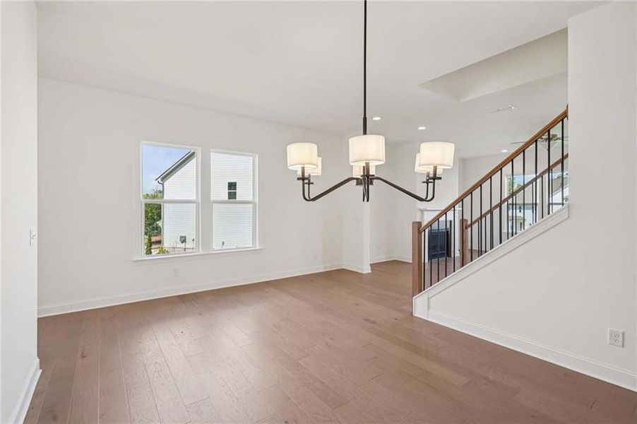 Spacious, unfurnished interior of a new home in East Harbor II at Chestatee, Dawsonville (Image 30).