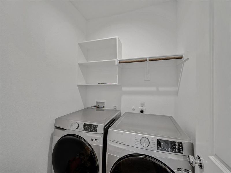 Close-up of interior finishes inside a home in Bridgewater: Classic Collection, Princeton (Image 12). Close-up of interior finishes inside a home in Bridgewater: Classic Collection, Princeton (Image 12).