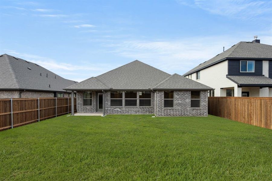 7716 Oakmeade- Back-3