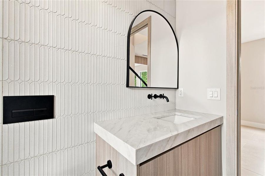 Image 60 of a home in .