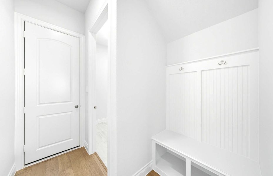 Representative unfurnished interior of a home built from the 3663 by Ravenna Homes in Artavia 70′, Conroe (Image 27).