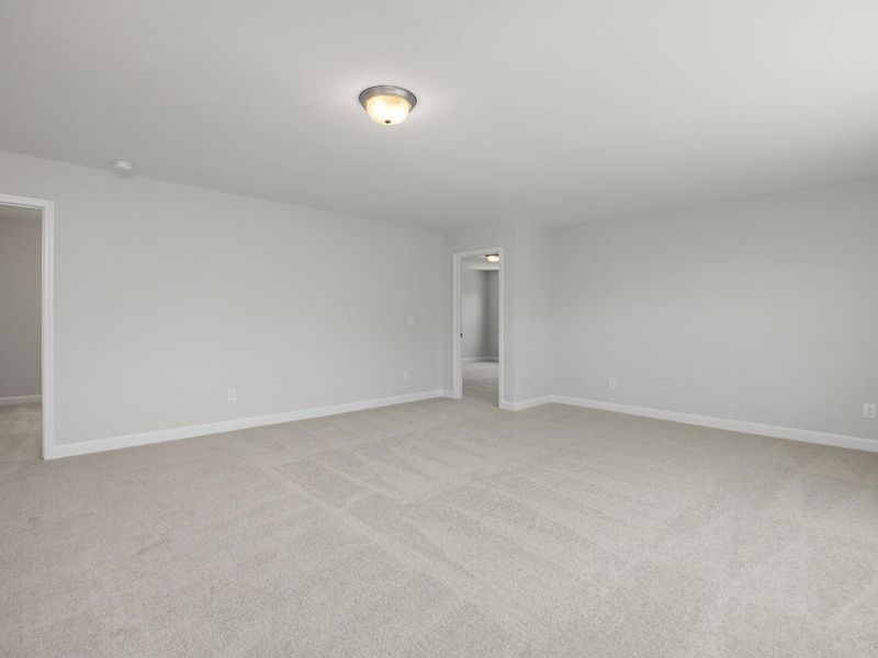 Spacious, unfurnished interior of a new home in Gregory Village, Lillington (Image 17).