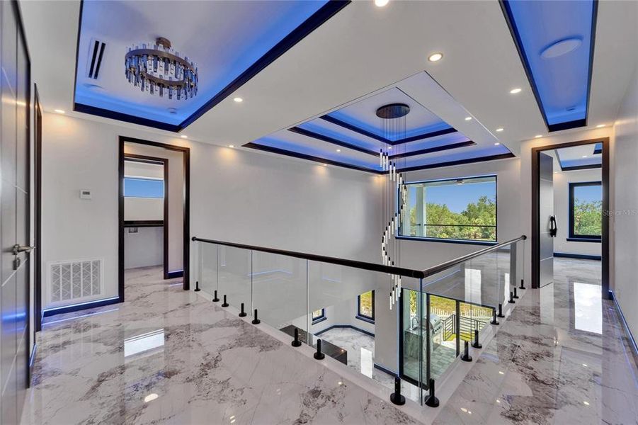 Spacious, unfurnished interior of a new home in , Apollo Beach (Image 84).